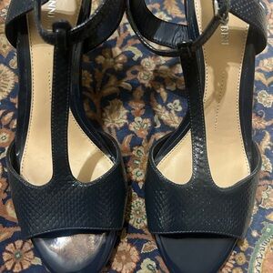 Like new GIANNI BINI Emmalyn LUX BLUE
Heels. Size 8. T-strap.  Show no wear!